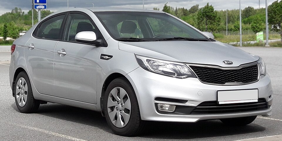 Фото модели Kia Rio Luxe; цвет и комплектация могут отличаться, это не автомобиль компании